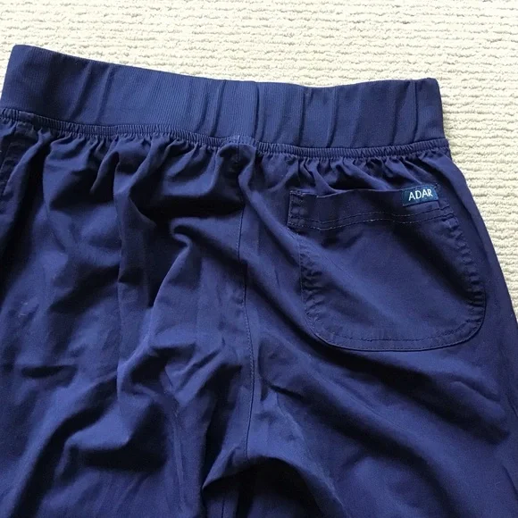 Ultimate Yoga Jogger Scrub Pants - Picture 6 of 7